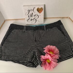 Merona size 2 black and white shorts